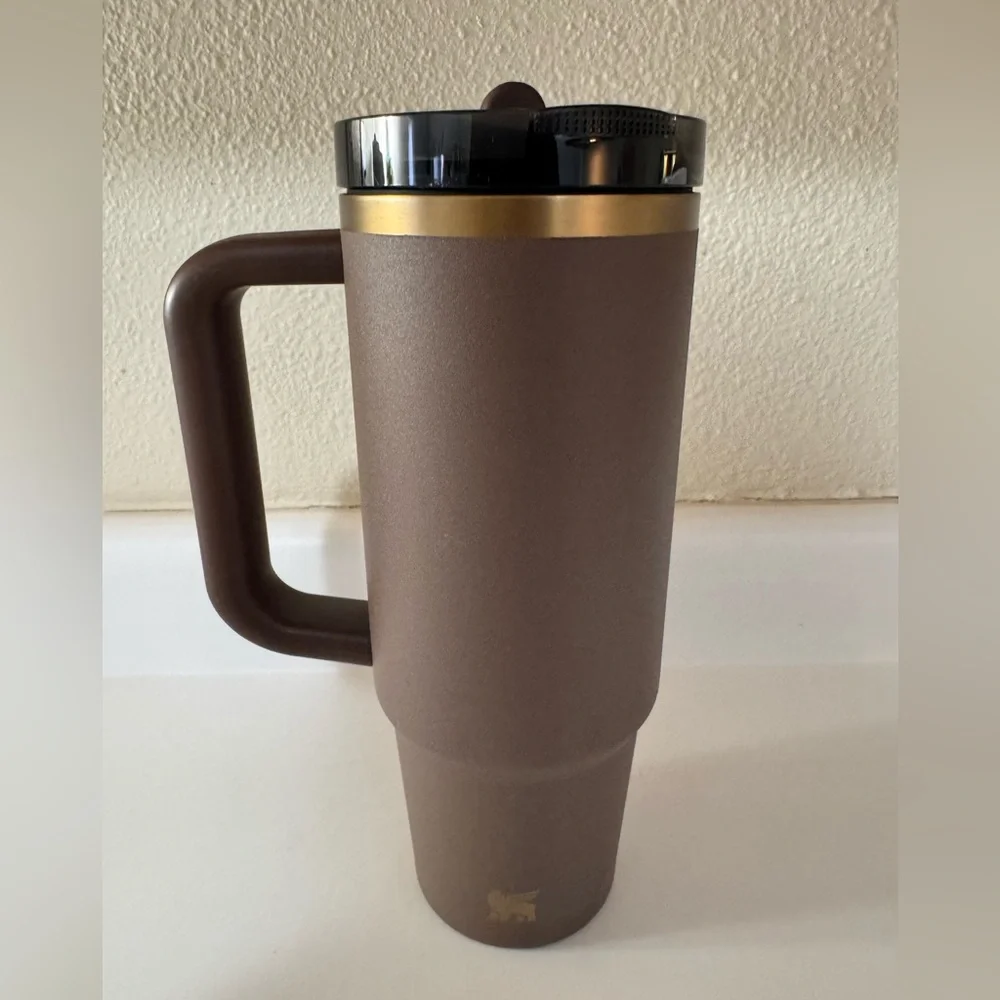 Stanley 30 oz Espresso Gold - Picture 2 of 4